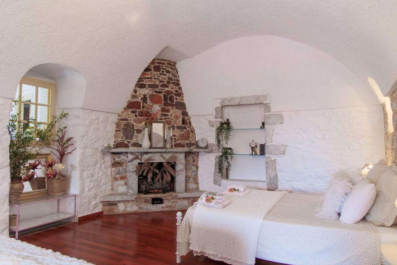 Iliana'S House - Spacious Cave House In The Center Of Areopolis מראה חיצוני תמונה