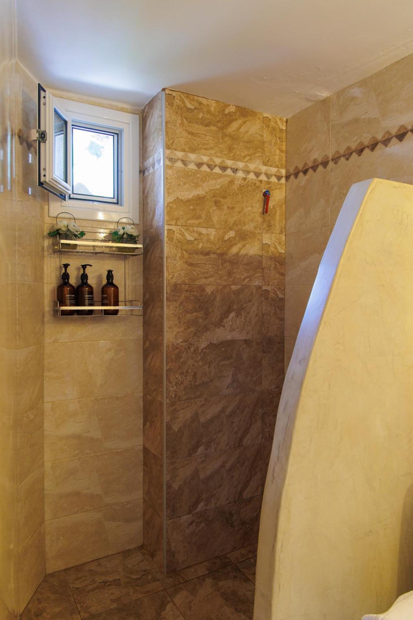 Iliana'S House - Spacious Cave House In The Center Of Areopolis מראה חיצוני תמונה